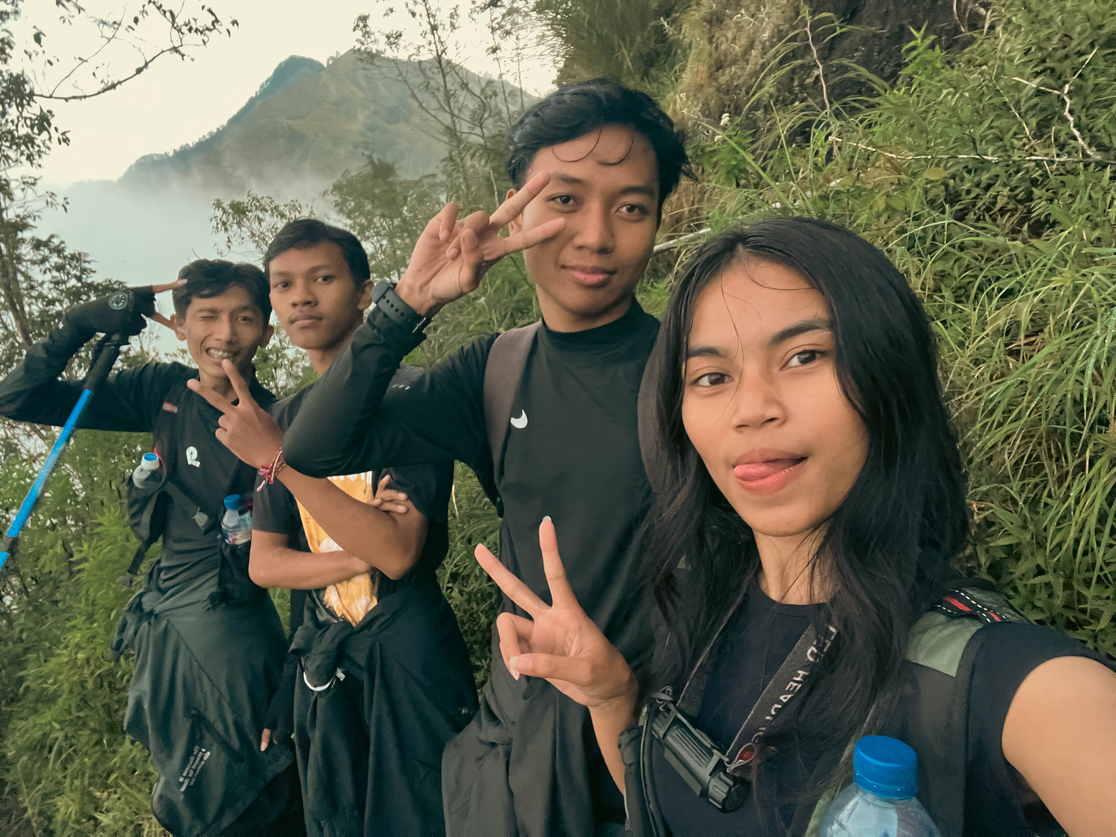 Pengalaman pendakian pertama with Bukit Trunyan
